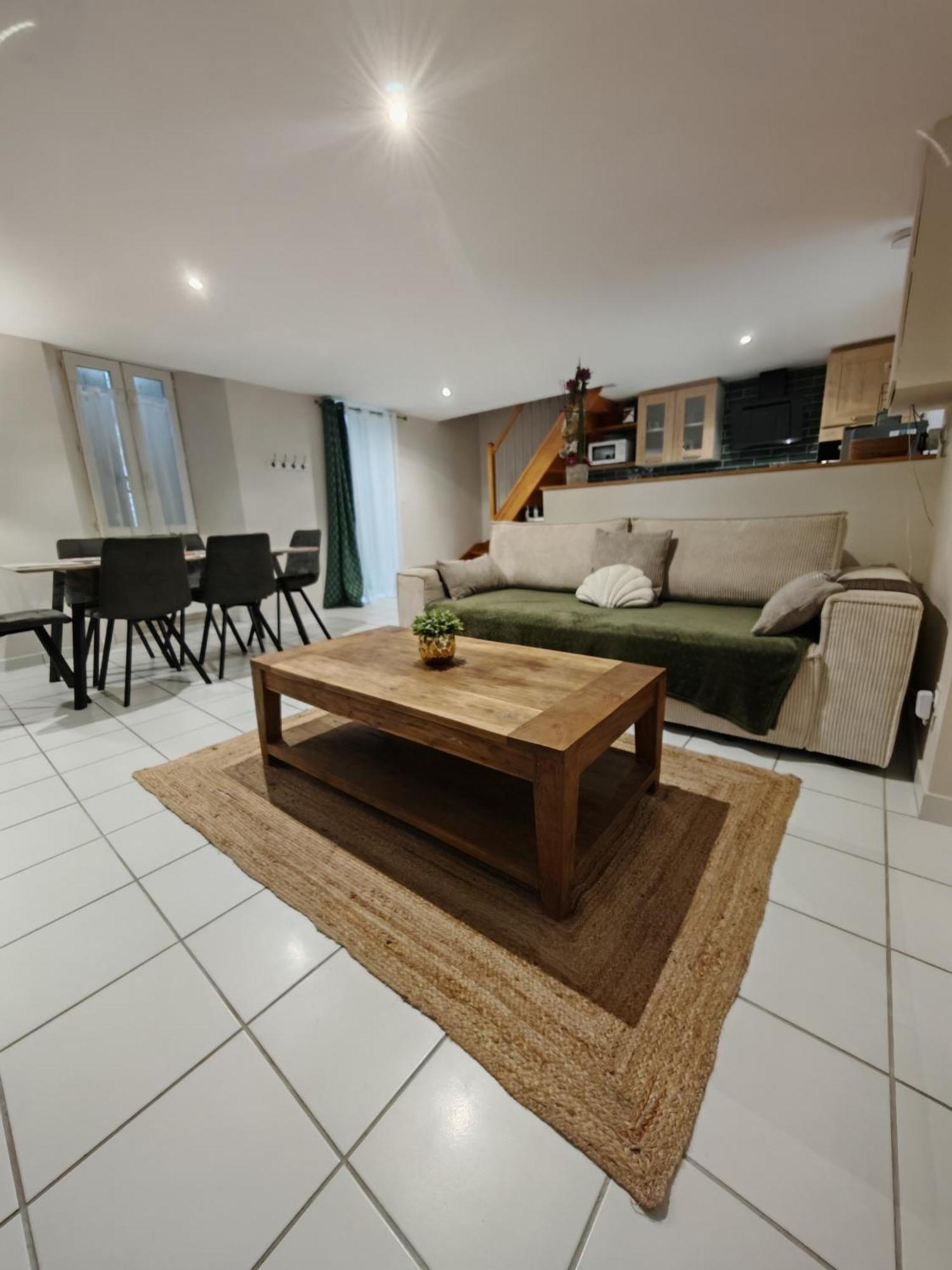 Jolie Maison Au 34 Centre-Ville Angoulême Buitenkant foto
