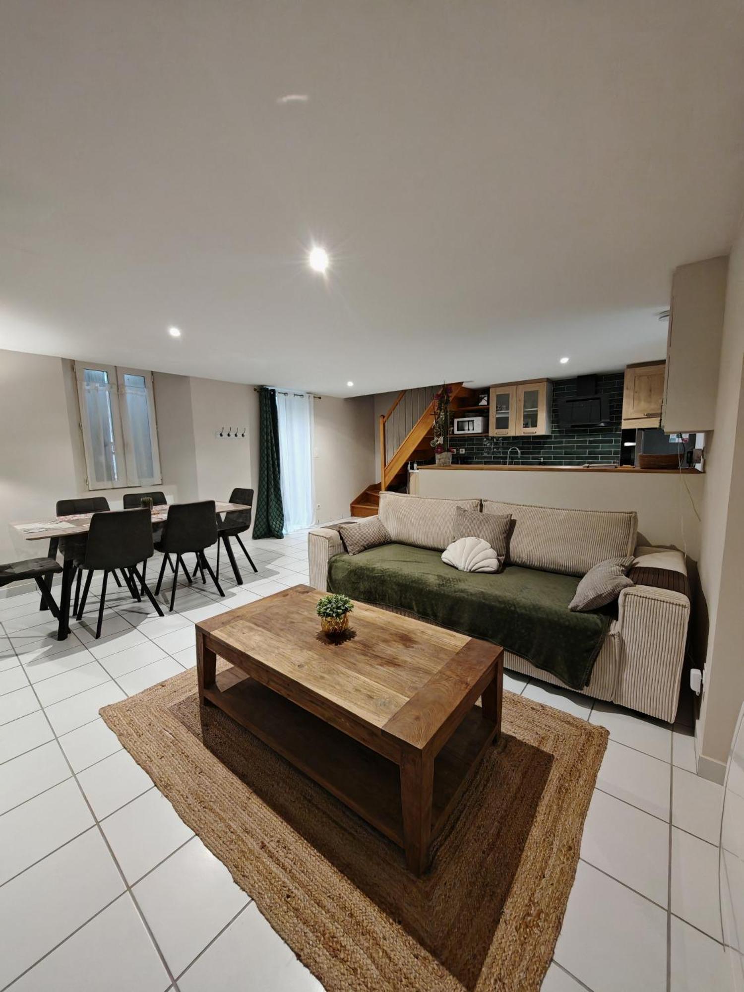 Jolie Maison Au 34 Centre-Ville Angoulême Buitenkant foto